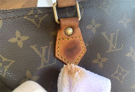 how to clean stain inside louis vuitton bag|does Louis Vuitton clean bags.